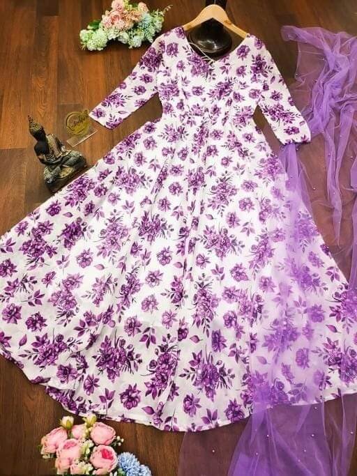 Step Into Fabulous with White Georgette Crape Digital Printed Kurta With Dupatta image 3