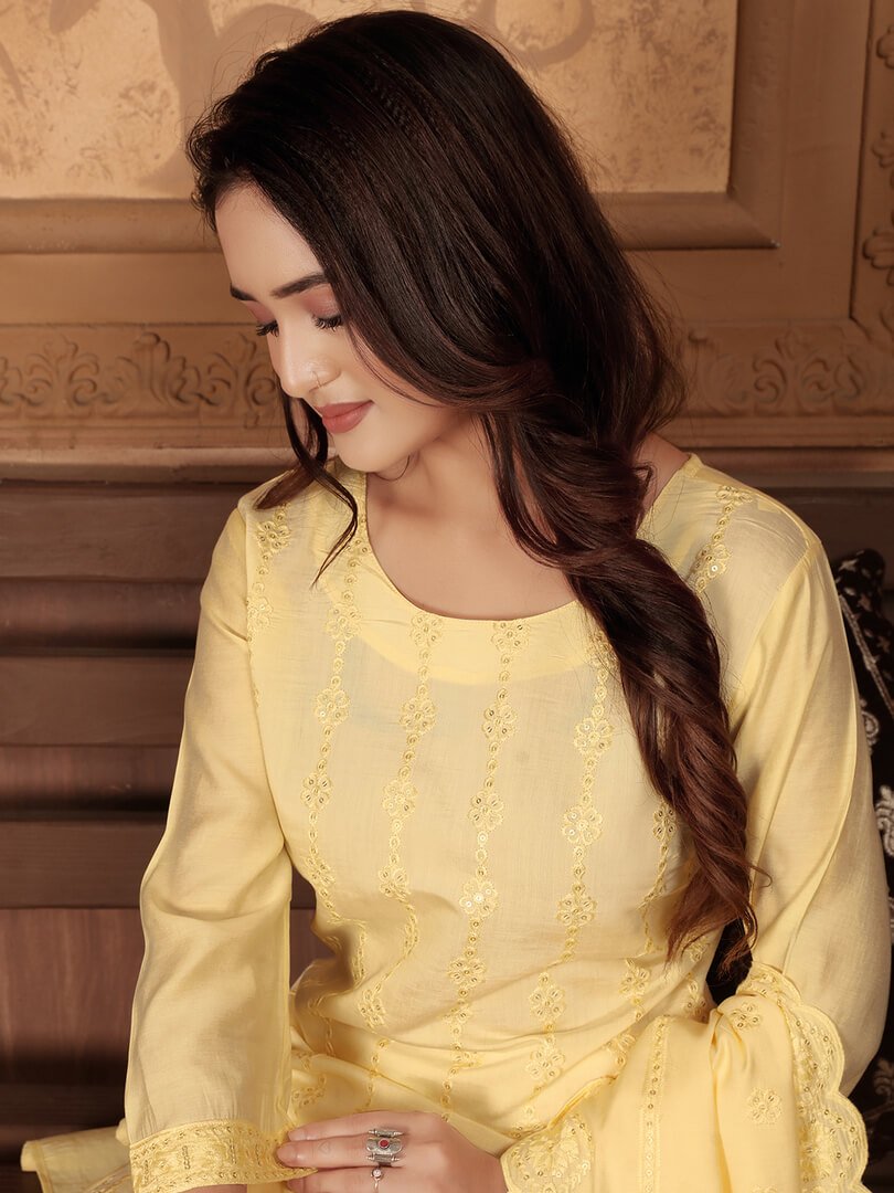 Step Into Fabulous with Yellow Chanderi Embroidered Suit Set image 4