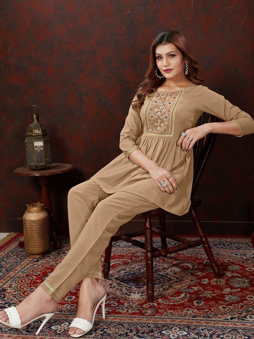 Elevate Your Aura with Coffee Brown Cotton Handwork Co-Ord Set image 4