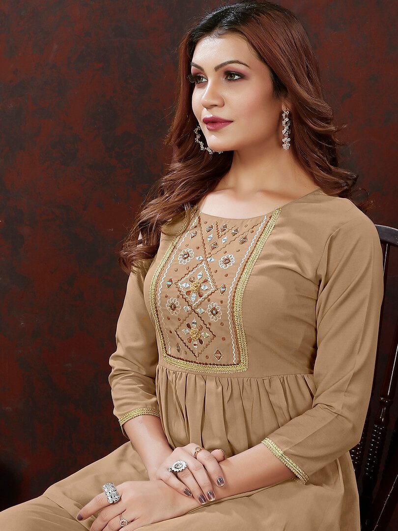 Elevate Your Aura with Coffee Brown Cotton Handwork Co-Ord Set image 3