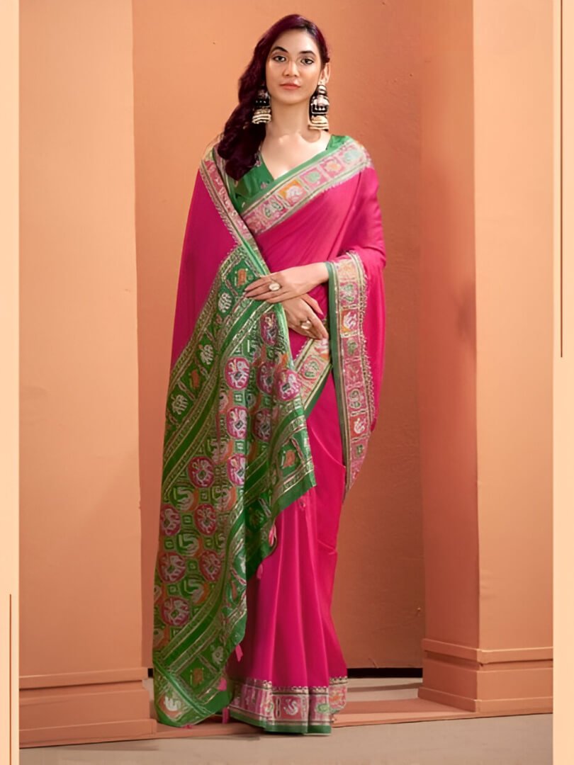 Turn Up the Glam with Magenta Pink Zari Woven Banarasi Patola Silk Saree image 2