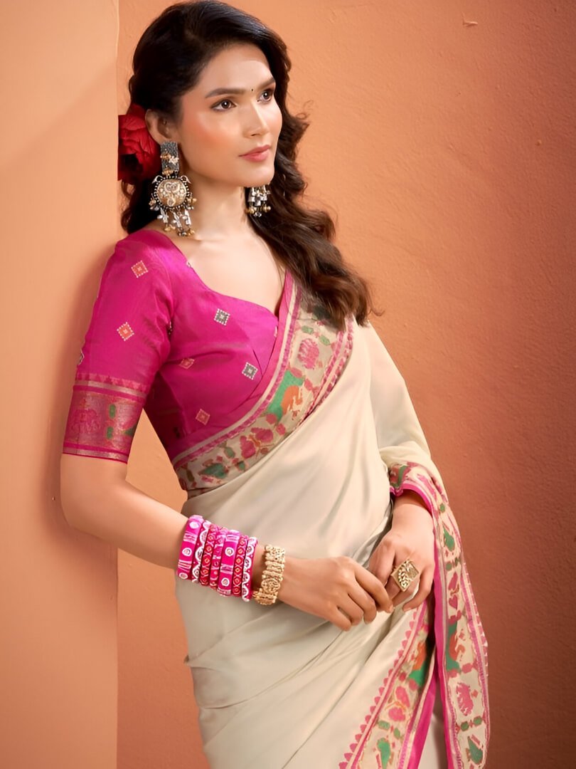 Time to Shine with Off White Zari Woven Banarasi Patola Silk Saree image 3