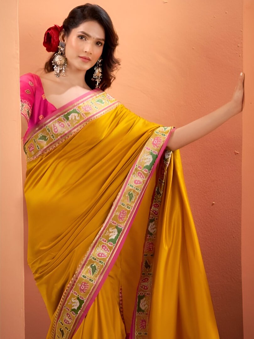 Step Into Elegance with Mustard Yellow Zari Woven Banarasi Patola Silk Saree image 4