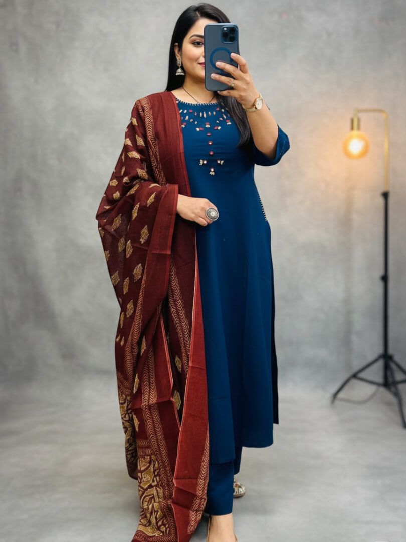 Blue Cotton Kurti With Pant And Printed Mulmul Dupatta
