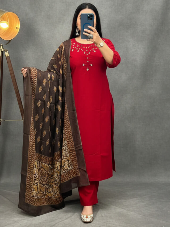 Red Cotton Kurti With Pant And Printed Mulmul Dupatta